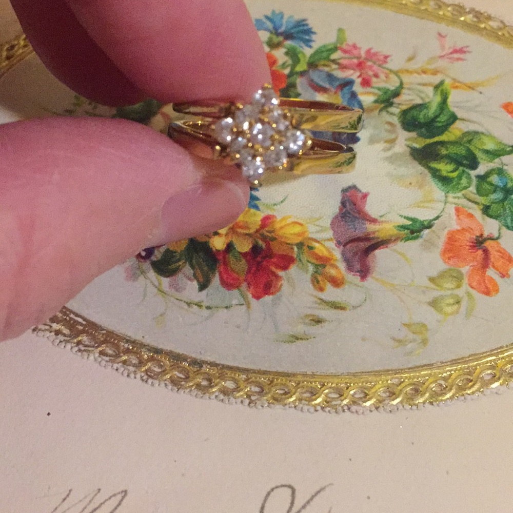 Reversible flip ring